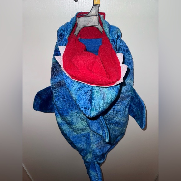 Petco Bootique Shark Hooded Pet Halloween Costume XL (Fits Medium Sized Dog) - Picture 5 of 7